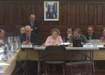 Aix adopte un budget de crédits d’investissement d’urgence