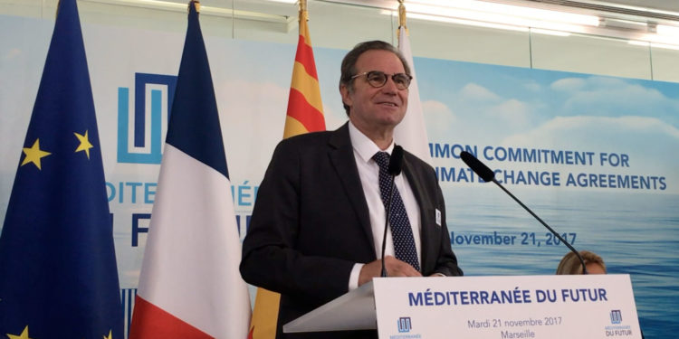 Une écotaxe pour 800 000 poids lourds en transit dans la région Paca