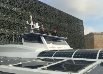 Montez à bord d’Energy Observer, le bateau autonome en énergie grâce à l’hydrogène