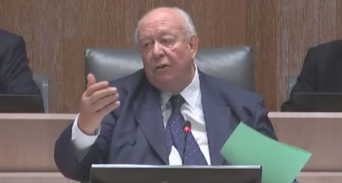 Jean-Claude Gaudin envoie un courrier aux élus aixois afin de répondre aux attaques