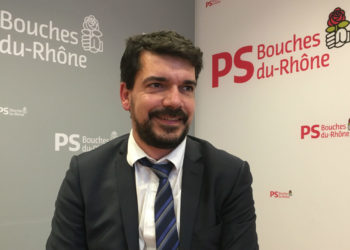 Conseil fédéral du PS, panneaux à chewing-gum, le Hard rock café devient La Réale…