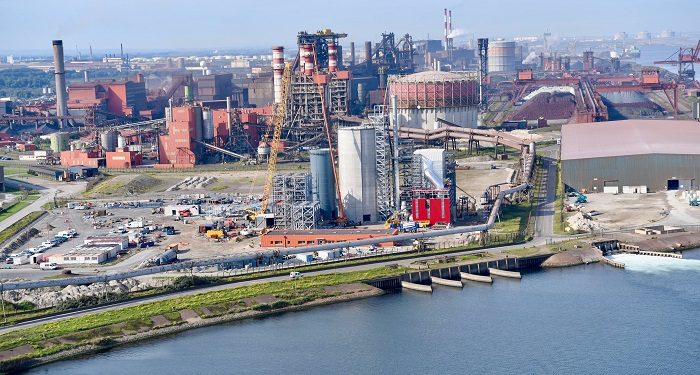 ArcelorMittal monte au capital d'Ecocem France (Aix)