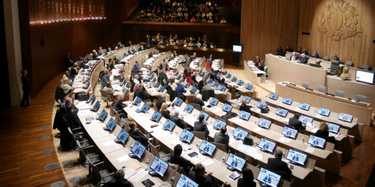 La salle du conseil du municipal de Marseille (Crédit archives Gomet').