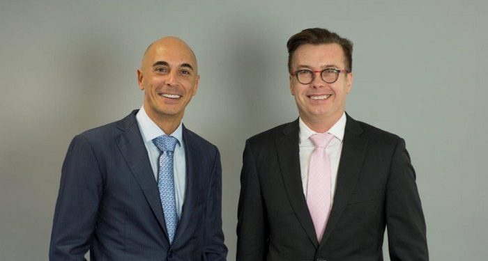 A droite, Olivier Tahon, le directeur général de Parlym. A sa gauche, Johann Charrier, le P-dg.