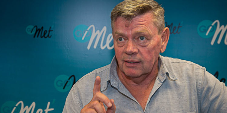 Questions de politique : les combats et les désillusions de René Raimondi, maire de Fos-sur-Mer