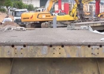 Début des travaux du Boulevard Urbain Sud avec la disparition de la passerelle Saint-Loup