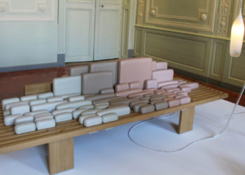 Canapé à géométrie variable, le sofaScape de Benjamin Graindorge désormais dans un salon du château