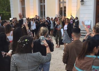 Communiquer autrement : Influenceurs, blogueurs et RP