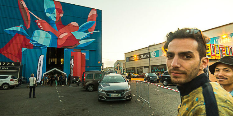 La nouvelle entrée de la hall des antiquaires dessinée par l'espagnol Zesar Bahamonte (Photo JY Delattre)