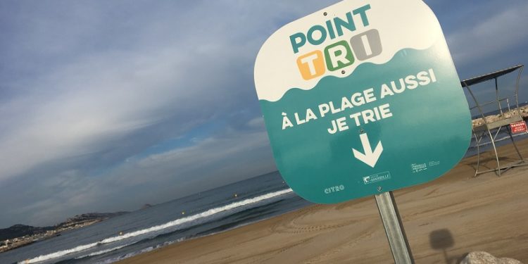 AcomZ encourage les plagistes marseillais au tri sélectif