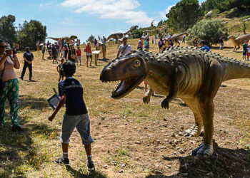 La visite du parc Dinosaur'Istres est gratuite. Un plaisir pour les familles accessible à deux du centre-ville dans un cadre naturel superbe (Photo Ted Alter).