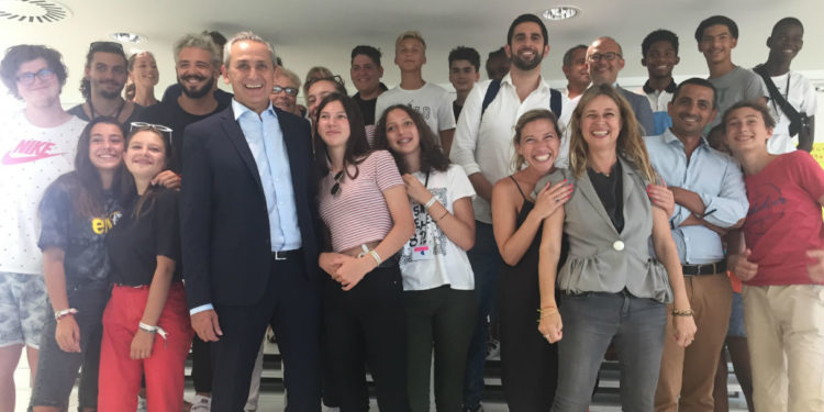Lionel Royer-Perreaut lors de sa visite à thecamp le 25 juillet