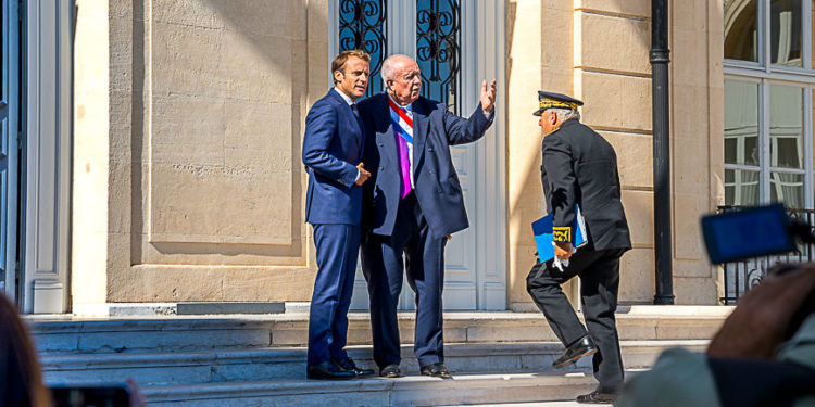 Emmanuel Macron, Jean-Claude Gaudin et le préfet Pierre Dartout vendredi 6 septembre au Pharo (Photo TA/Gomet').