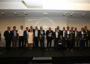 Philippe Veran de Biotech Dental (Salon) entrepreneur de l’année pour EY