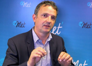 François-Michel Lambert (LREM-UDE) : « En finir avec la politique de l’entre-soi »