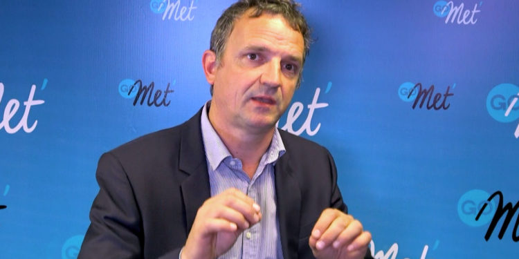 [Questions de politique] François-Michel Lambert (LREM-UDE) : « En finir avec la politique de l’entre-soi »