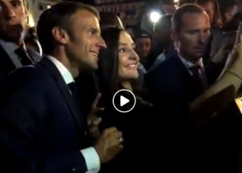 Emmanuel Macron à la rencontre des Marseillais sur le Vieux-Port