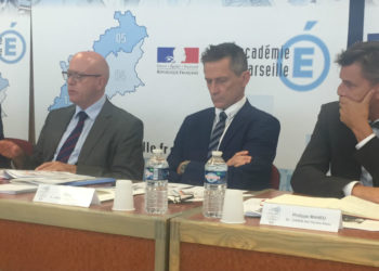 Le recteur Bernard Beignier et les directeurs académiques lors de la réunion du 30 août au rectorat