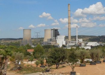 Les élus locaux montent défendre la centrale de Gardanne à Paris (Crédit DR)