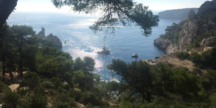 Risque de pollution par hydrocarbure : « priorité » à la protection des calanques