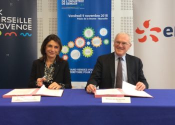 Martine Vassal, présidente de la Métropole, et Jean-Bernard Lévy, P-dg d'EDF, ont signé une convention-cadre
