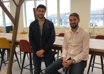 Tarik Mouamenia et Jean Sebastien Gras, les deux fondateurs de Healphi, dans leurs nouveaux locaux chez Obratori