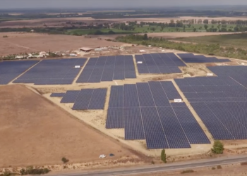 Urbasolar lance une nouvelle centrale solaire à Salin-de-Giraud