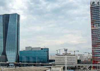 Un nouvel ensemble de bureaux va s'installer près des tours la Marseille et CMA CGM