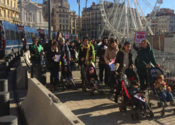 Le syndicat des poussettes enragées réclame une ville plus adaptée aux enfants