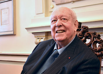 Jean-Claude Gaudin garde le cap et ne cèdera pas son fauteuil avant 2020 (2/2)