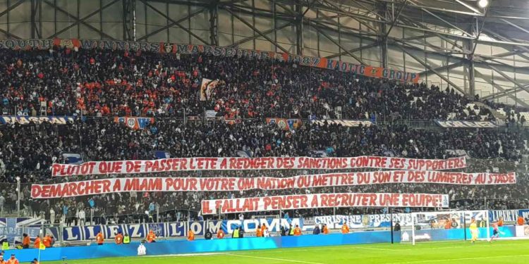 Hausse des frais d’inscription : qu’à chaque défaite, les joueurs perdent une part de leur salaire mirobolant