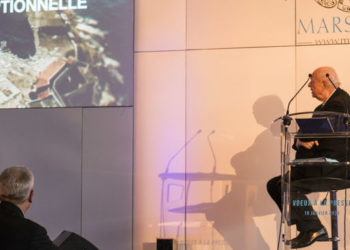 Jean-Claude Gaudin lors des voeux à la presse en janvier 2015 (Photo JYD/Gomet')