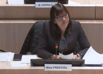 Condamnations unanimes après les propos sexistes de Stéphane Ravier (RN) à l'encontre de Lydia Frentzel (EELV)