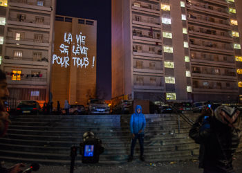 Philippe Echaroux illumine Félix Pyat avec l’aide des jeunes du quartier
