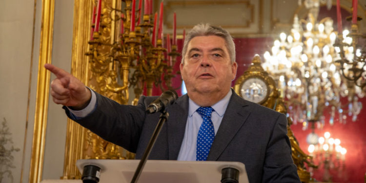 Pierre Dartout, le préfet de la région et du département. (Crédit archives JYD/Gomet')