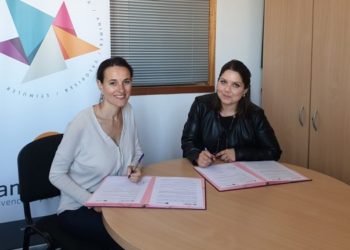 De G.à D : Clara Ducord, la directrice du canceropôle, et Emilie Royère, la directrice d'Eurobiomed