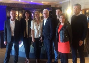 L'équipe de Réseau entreprendre Paca au complet. De G. à D : Pascal Tanguy (Provence), Isabelle Colin (Rhône Durance), Anabelle Itasse (Côte d'Azur), Christophe Bourreau (Var), Franck Beuneche (Alpes du Sud) et Claude Schoonheere (Paca)