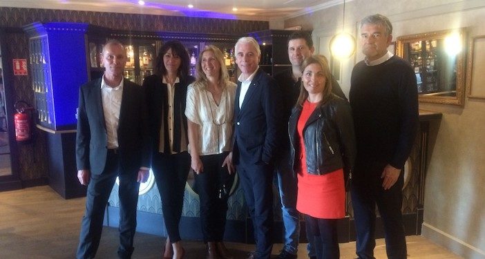 L'équipe de Réseau entreprendre Paca au complet. De G. à D : Pascal Tanguy (Provence), Isabelle Colin (Rhône Durance), Anabelle Itasse (Côte d'Azur), Christophe Bourreau (Var), Franck Beuneche (Alpes du Sud) et Claude Schoonheere (Paca)