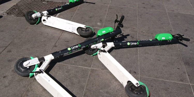 (Photo @misterblueb)