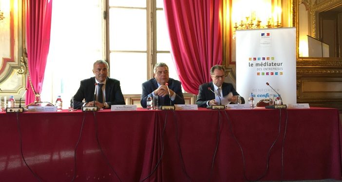 De gauche à droite : Pierre Pelouzet, le médiateur des entreprises, Pierre Dartout, le préfet de Région et Renaud Muselier, le président de la Région