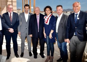 Martine Vassal et Jean-Claude Gaudin ont présenté leur projet de marina olympique à côté du Mucem à Tony Estanguet, président du Comité d'Organisation des JO 2024