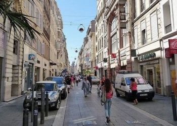 Les commerçants lancent leur « Amazon provençal » pour relancer le shopping en centre-ville