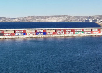 Quand la digue du large du port de Marseille devient la plus longue galerie d’art
