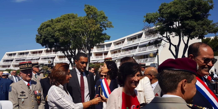 Les personnalités politiques au défilé du 14-Juillet à Marseille (photo DR).