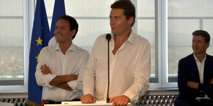 Cyril Zimmermann avec au second plan Cédric O et (à droite) Denis Philipon (Crédit JYD/Gomet')