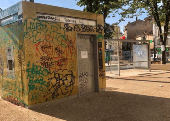 Toilettes publiques La Plaine