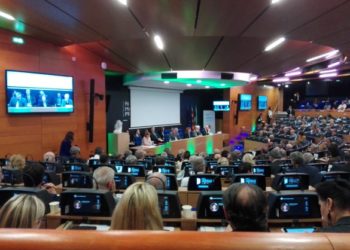 L'assemblée plénière de la Métropole Aix Marseille Provence (crédit : AD / Gomet')