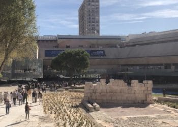 La visite rénovée du port antique de Marseille