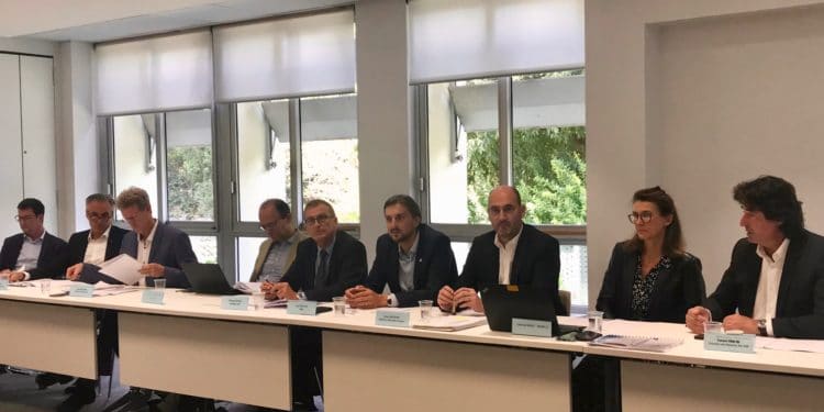 Les acteurs de l'OiP réunis mardi 1er octobre autour de Philippe Deveau (au centre). Crédit photo : DR