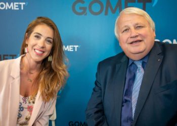 François Bernardini et la journaliste Marion Piscione dans Questions de politique (Crédit photo : JY Delattre).